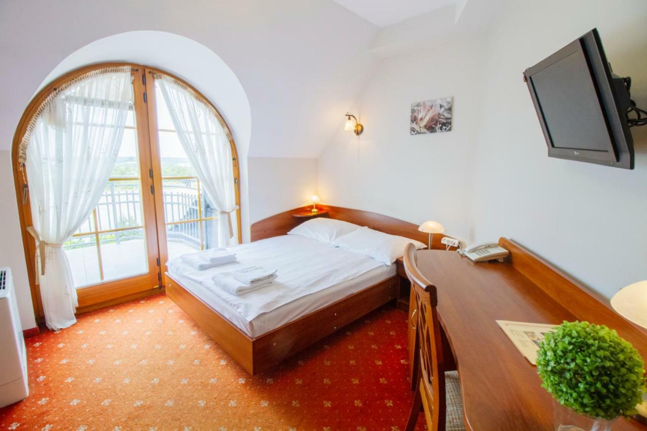 Hotel Stary Mlyn Koziegłowy 외부 사진
