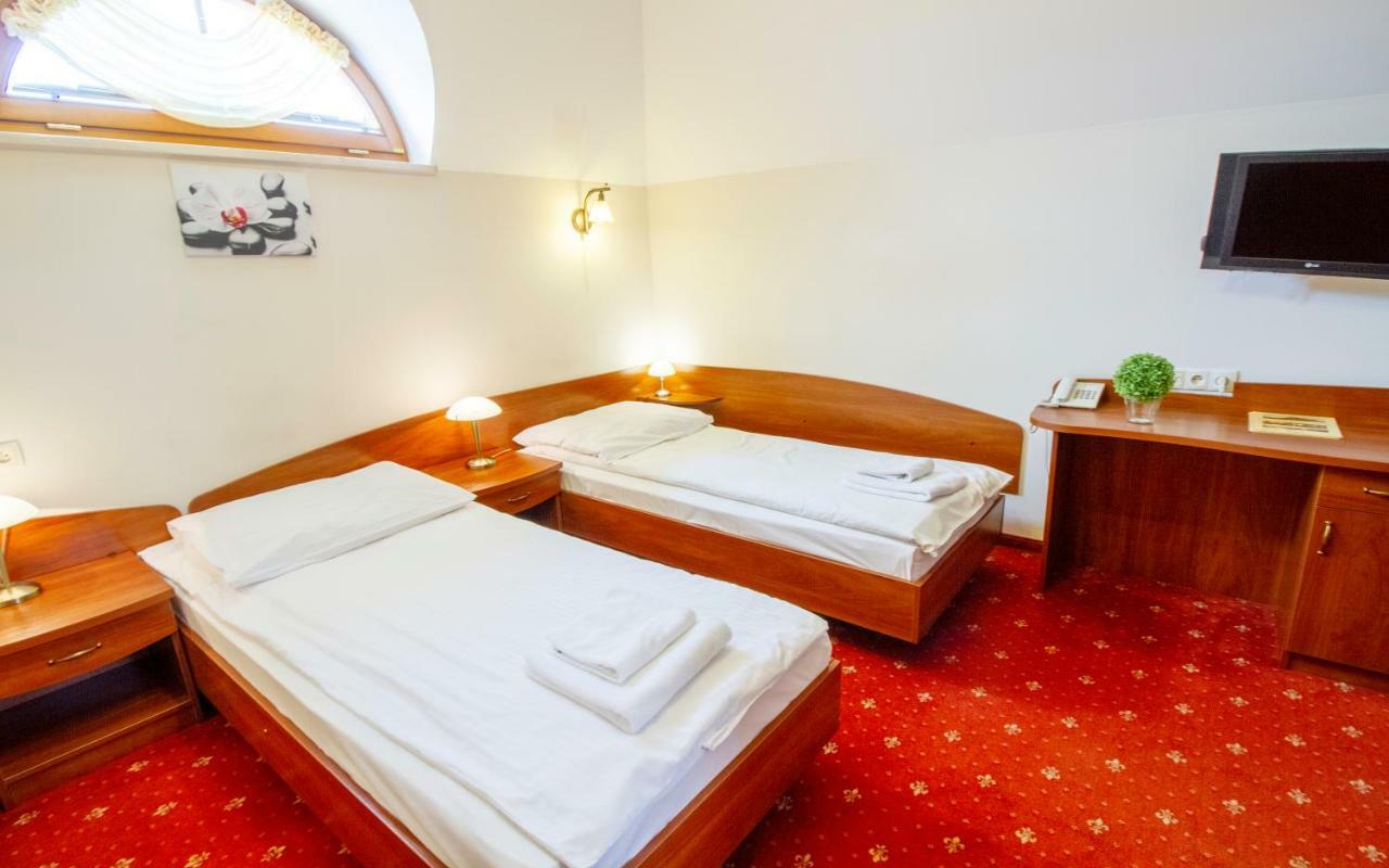 Hotel Stary Mlyn Koziegłowy 외부 사진