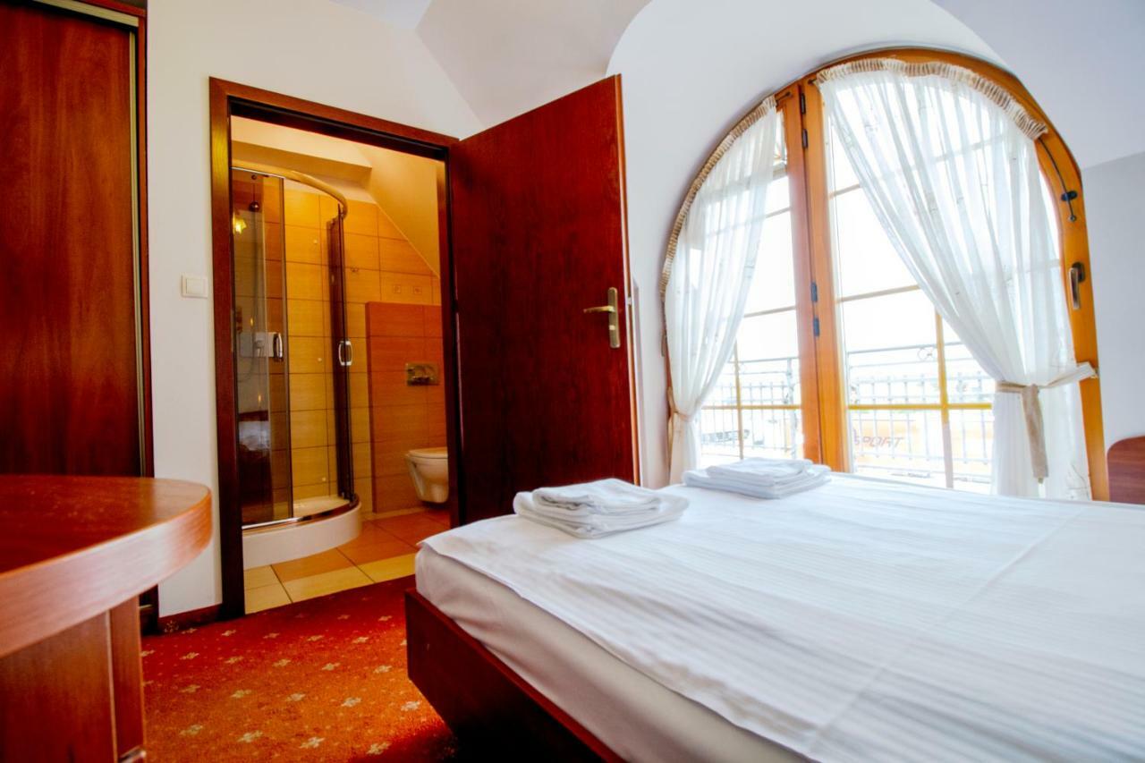 Hotel Stary Mlyn Koziegłowy 외부 사진